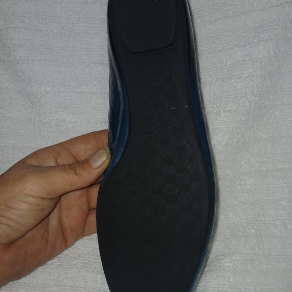 Slides - Picture 5 of 10